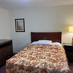 Simmons Motel And Suites